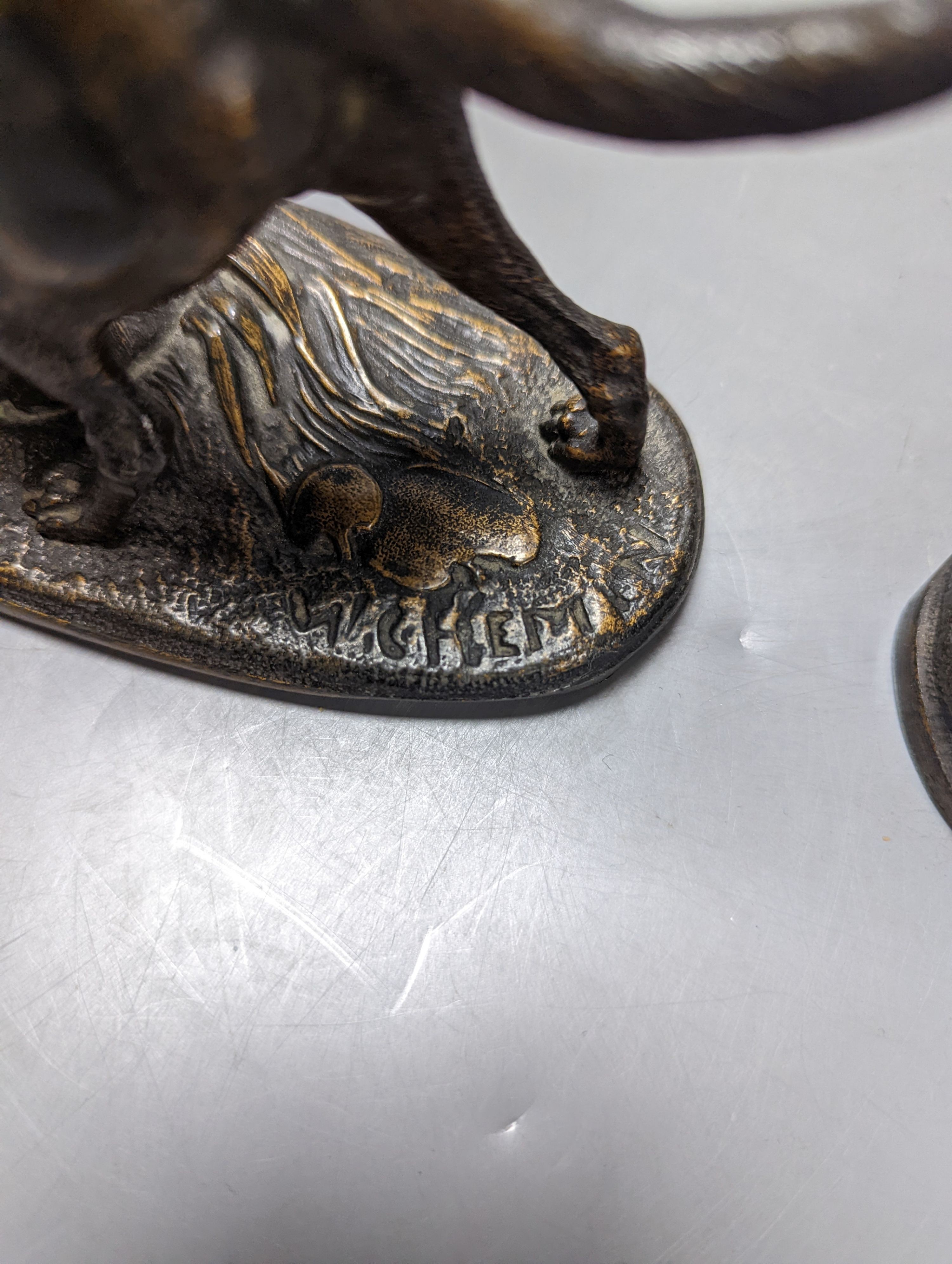 Two patinated spelter dogs 20cm